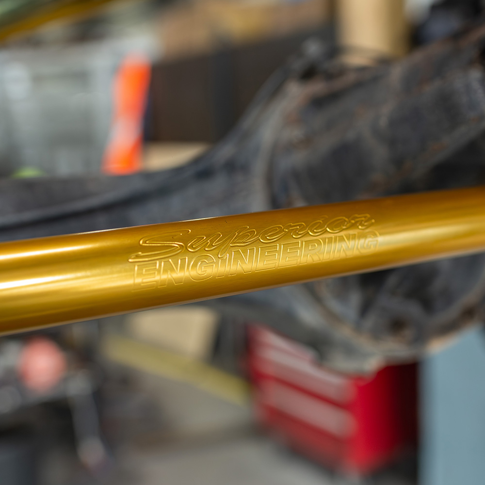 Superior Billet Series 7075 - T6 Alloy Tie Rod Solid Bar Suitable For Toyota LandCruiser 80/105 Series Adjustable - TRSA-B-LCR31-D